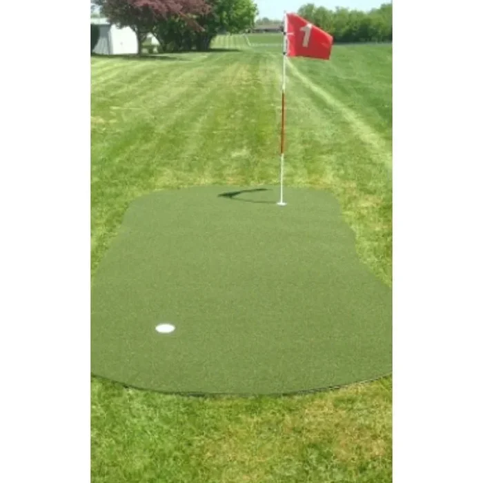 Big Moss Golf – Outdoor Putting & Target Green