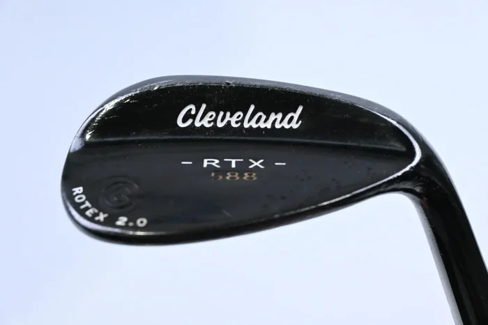 Cleveland 588 RTX 2.0 Sand Wedge / 54 Degree / Wedge Flex Dynamic Gold