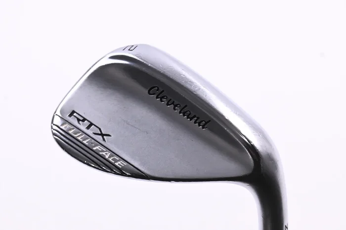 Cleveland RTX Full Face Gap Wedge / 52 Degree / Wedge Flex Dynamic Gold Spinner
