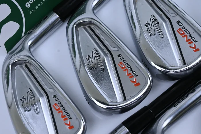 Cobra King Forged CB/MB Silver Irons / 4-PW+GW / Stiff Flex True Temper AMT S300