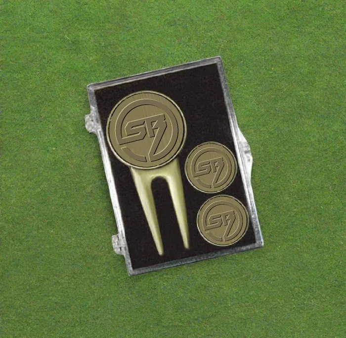 Commander Golf Kit