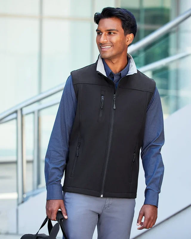 Devon & Jones Men’s Soft Shell Vest