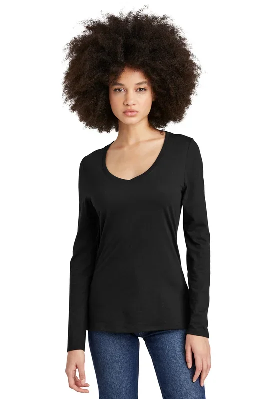 District Women’s Perfect Tri Long Sleeve V-Neck Tee DT135