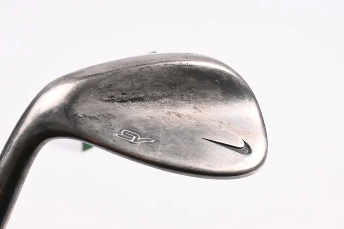 Left Hand Nike SV Gap Wedge / 52 Degree / Stiff Flex Dynamic Gold S400