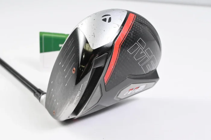 Left Hand Taylormade M6 Driver / 10.5 Degree / Regular Flex Fujikura Atmos