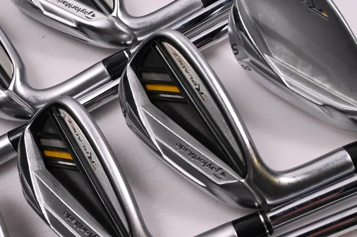 Left Hand Taylormade Rocketbladez Irons / 4-PW+SW / Regular Flex RocketFuel 85