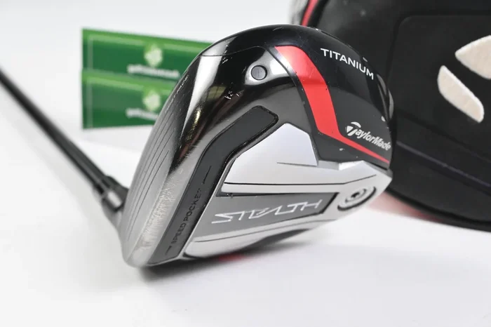Left Hand Taylormade Stealth Plus #5 Wood / 19 Degree / Regular Flex Ventus Red