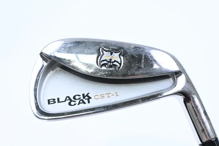Lynx Black Cat #4 Iron / 23 Degree / Regular Flex Lynx Black Cat Shaft