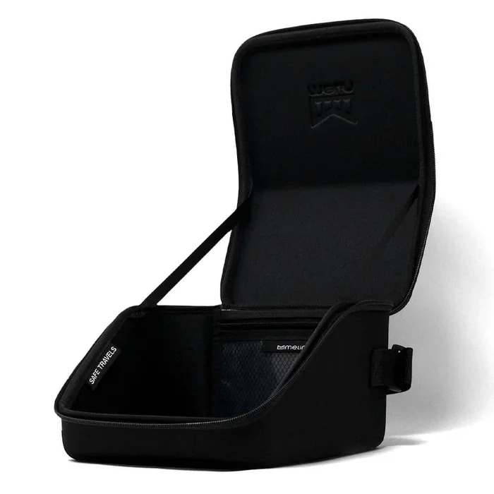 Melin 3 Hats Travel Case – FW20