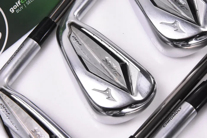 Mizuno JPX 923 Hot Metal Pro Irons / 4-PW / Regular Flex UST Recoil ESX 460