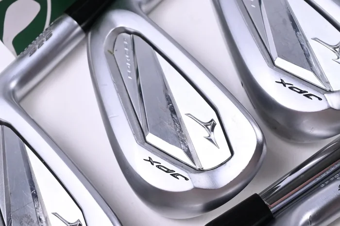 Mizuno JPX 925 Forged Irons / 5-PW / Stiff Flex N.S.PRO Modus³ Tour115 Shafts