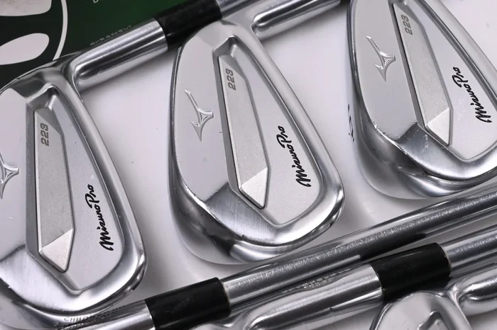 Mizuno Pro 223 Irons / 4-PW / Stiff Flex Project X IO 110 Shafts