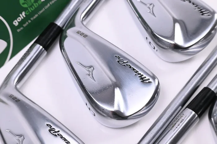 Mizuno Pro 225 Irons / 4-PW / Regular Flex Project X IO 105 Shafts