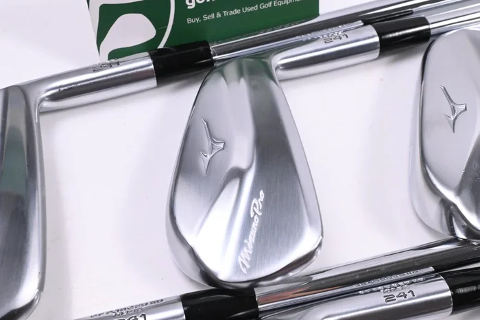Mizuno Pro 241 Irons / 5-PW / X-Flex Project X Shafts