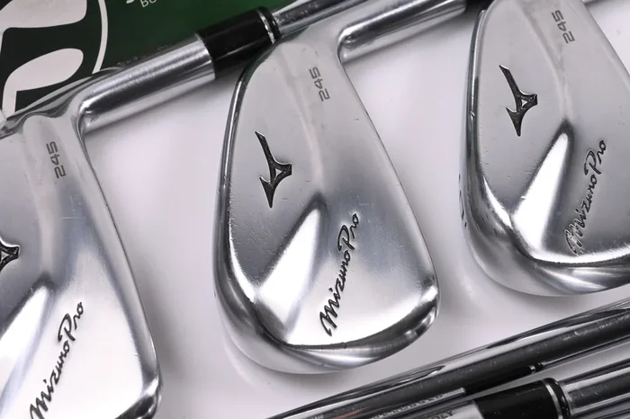 Mizuno Pro 245 Irons / 4-PW / Regular Flex N.S.Pro Modus3 Tour 105 Shafts