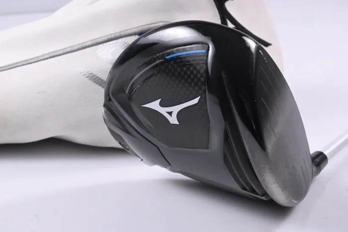 Mizuno ST-X 220 Driver / 10.5 Degree / Regular Flex Aldila Ascent 50 Shaft