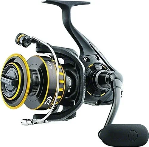 New Daiwa BG 5000 Spinning Reel Right Hand Black/Gold Aluminum