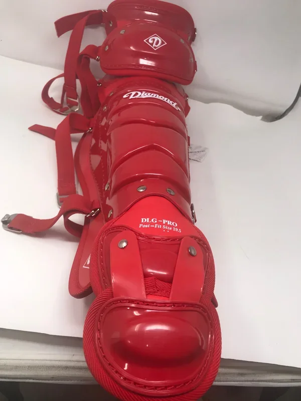 New Diamond DLG-PRO Leg Guards Red/White Adult 19.5″ Baseball Catcher’s