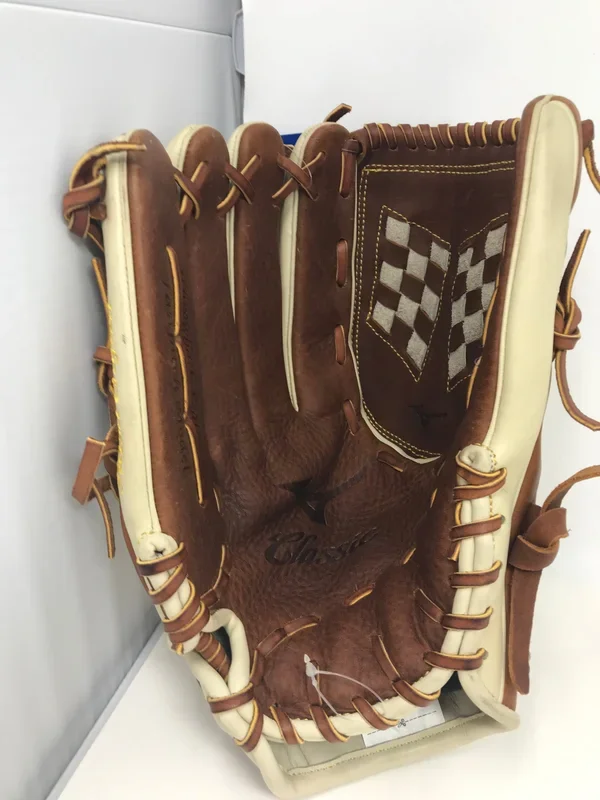 New Mizuno GCF1300F1 Classic Fastpitch Glove 13″ Softball Brown LHT LEFTY