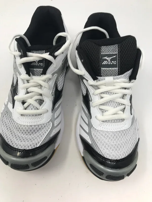 New Mizuno Women’s Wave Bolt Volleyball Shoes White/Black Womens Size 6.5