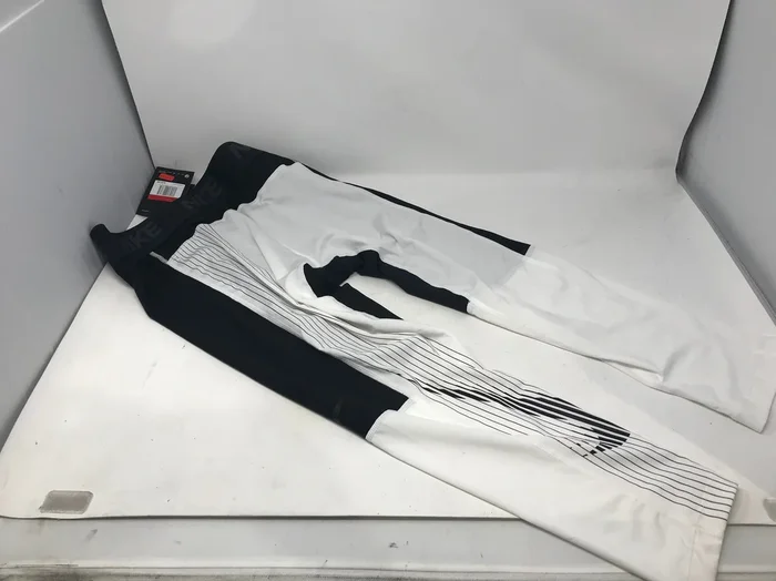 New Nike Pro Men’s 3/4 Tights Baselayer Training Pants Dri-FIT L Black/White