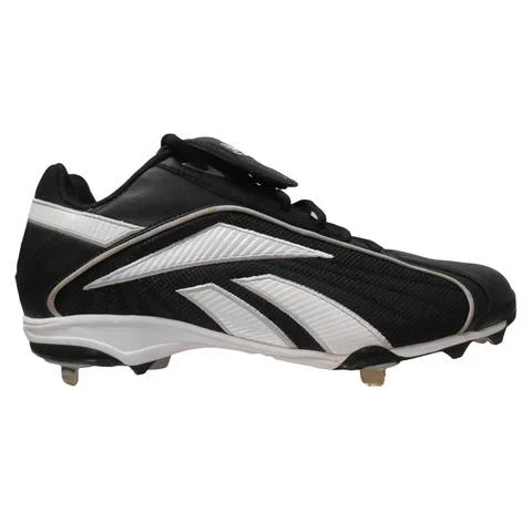 New Reebok Vero FL ML Low Cleats Mens 7 Black/White Baseball Metal