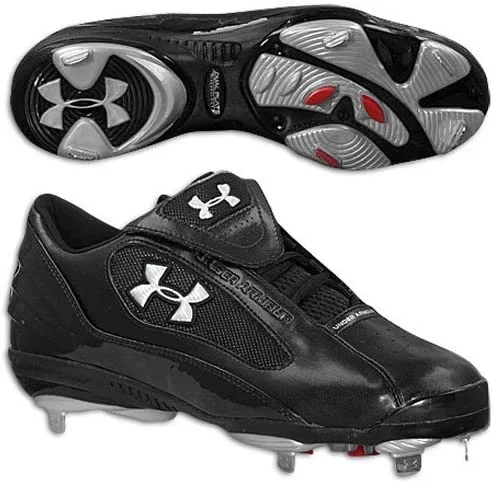 New Under Armour Clutch Metal Low ST Men 8.5 Black/Black Baseball Cleats