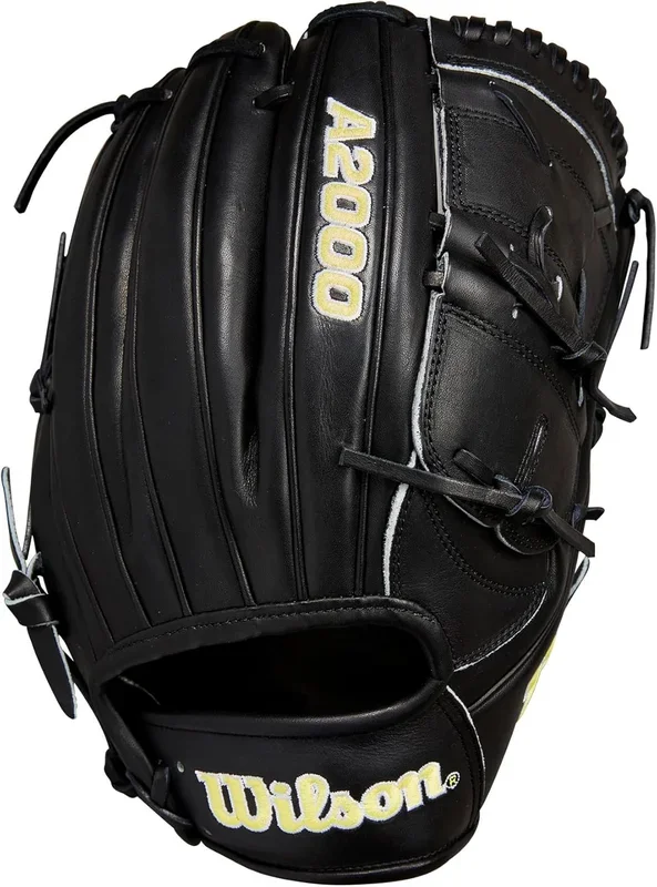 New Wilson 2024 Classics Series A2000 Baseball Glove 12 Inch RHT Black/Yellow