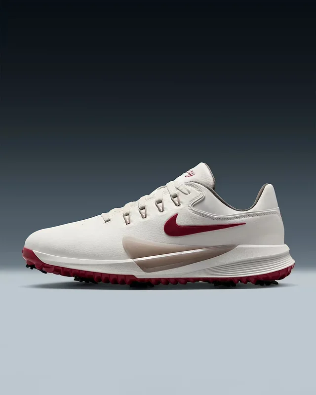 Nike Victory Tour 4 Spiked Golf Shoe