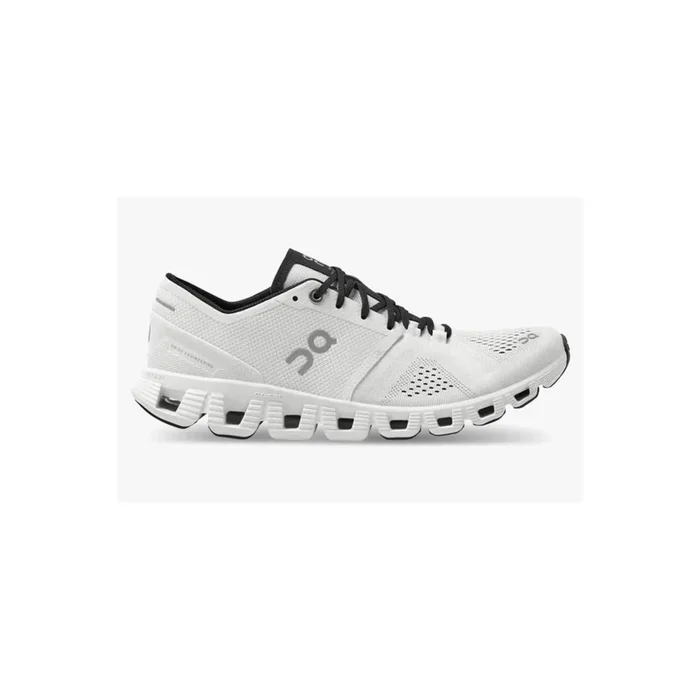On Running Women’s Cloud X