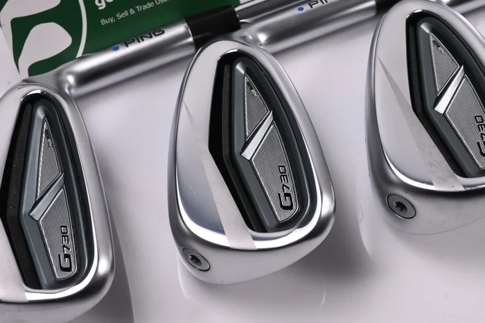 Ping G730 Irons / 6-PW / Blue Dot / Regular Flex Dynamic Gold MID 100 R300
