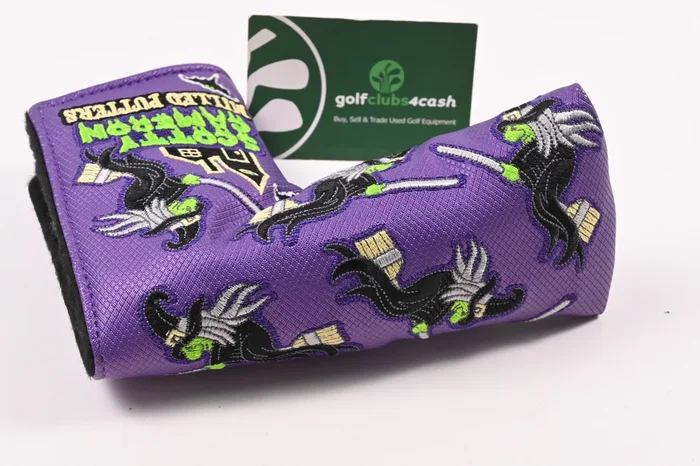Scotty Cameron 2011 Halloween Flying Witches / Putter Headcover / Blade / Purple