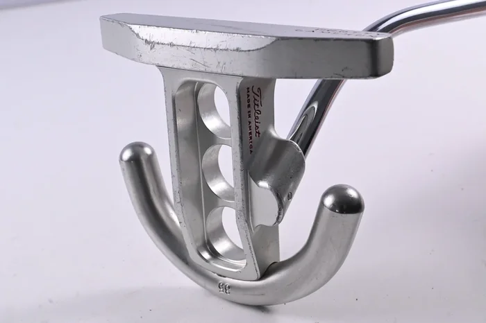 Scotty Cameron Futura Putter / 31 Inch