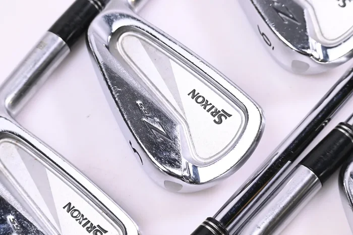 Srixon Z-765 Irons / 4-PW / Stiff Flex N.S.Pro Modus³ Tour 130 Shafts