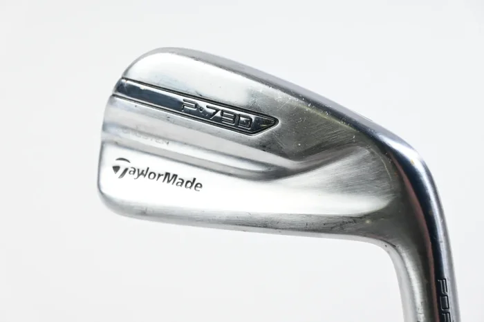 Taylormade P790 2017 UDI #2 Iron / 17 Degree / X-Flex Hzrdus Black 85 Shaft