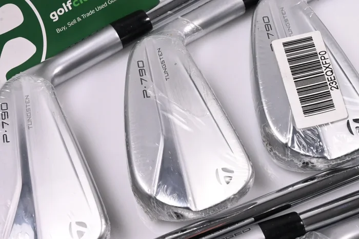 Taylormade P790 2021 Irons / 4-PW / Regular Flex Elevate MPH 95 Shafts