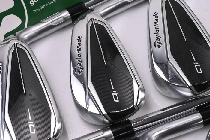 Taylormade Qi Irons / 4-PW+GW / Stiff Flex Project X Rifle Shafts