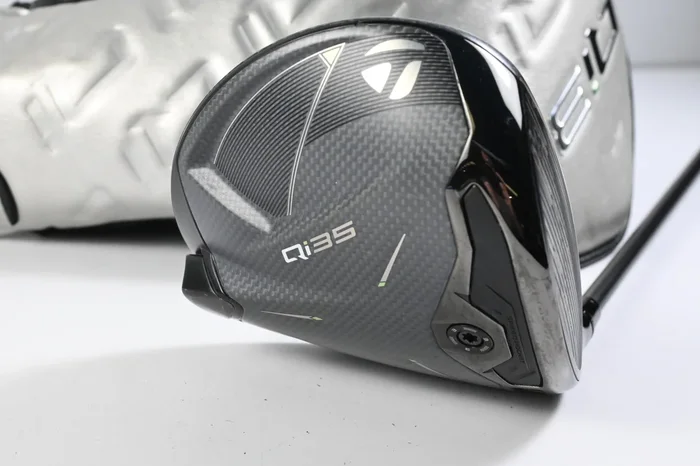 Taylormade Qi35 Driver / 10 Degree / Regular Flex Fujikura Ventus Blue 5 Shaft