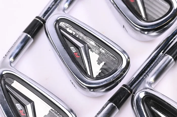 Taylormade R9 Irons / 5-PW / Regular Flex KBS 90 Shafts