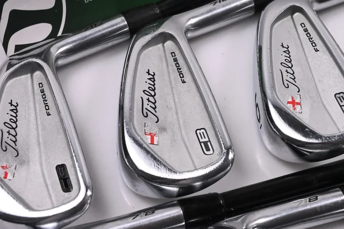 Titleist 718 CB Irons / 4-9i / Stiff Flex Project X LZ Shafts