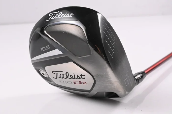 Titleist 910 D2 Driver / 10.5 Degree / Regular Flex Diamana ‘ilima 61 Shaft