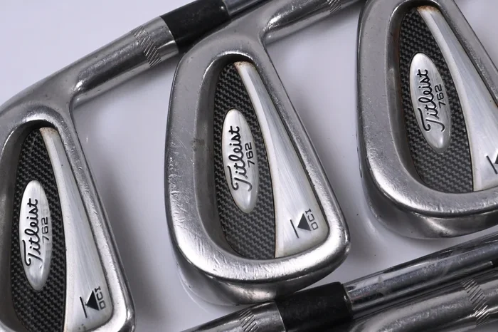 Titleist DCI 762 Irons / 3-PW / Regular Flex Dynamic Gold R300 Shafts