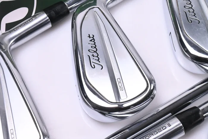 Titleist T200 2023 Irons / 5-PW+48° / Regular Flex Project X LZ 115 Shafts