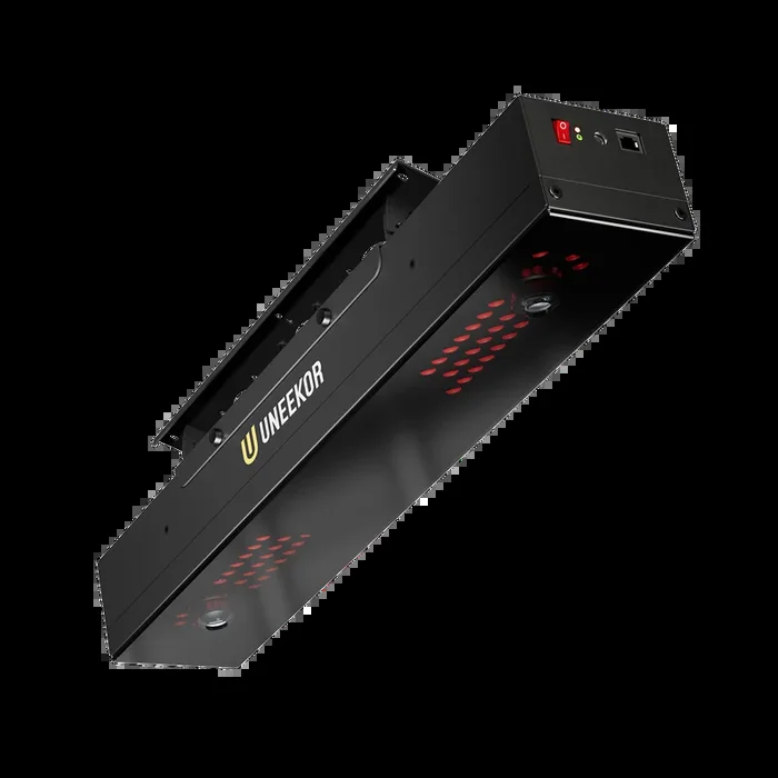 Uneekor EYE XR Launch Monitor