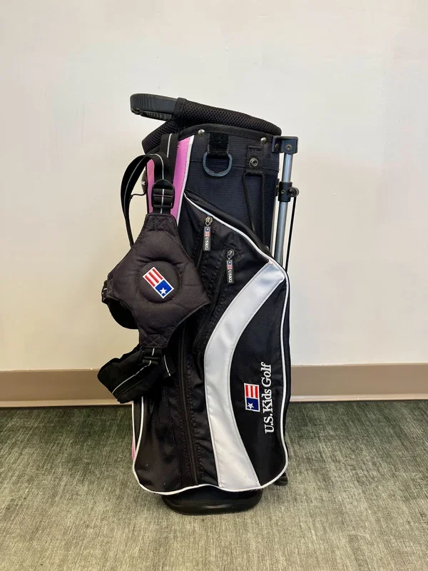 US Kids Golf Stand Golf Bag Black/Pink 4 Dividers 4 Pockets