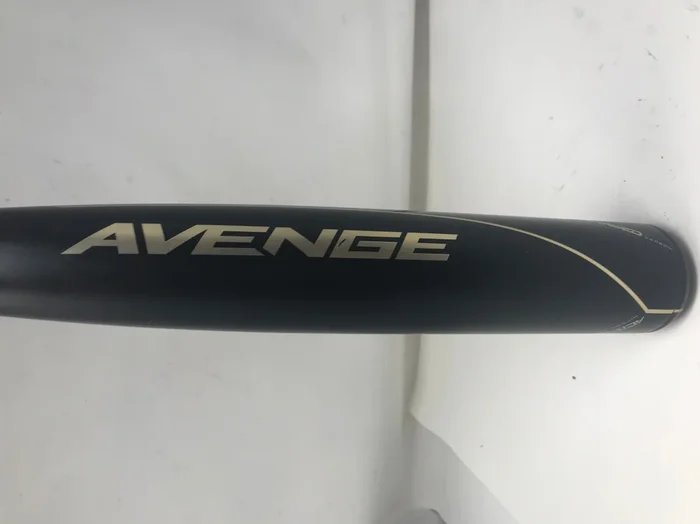 Used Axe Avenge Pro Axe Handle BBCOR Baseball Bat: L140H Black/Gold 33/30