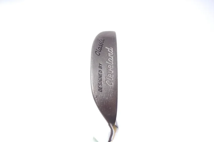 Used Cleveland Classic Putter – Right-Handed – 36 in – Blade