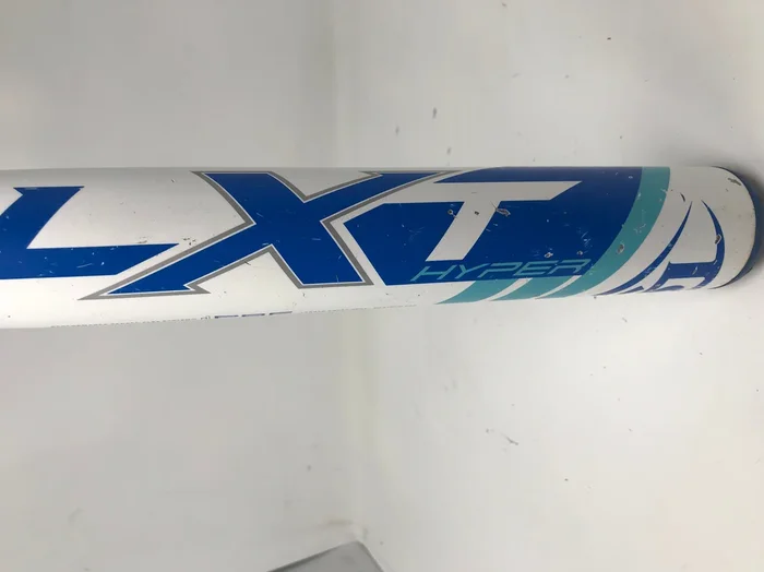 Used Louisville Slugger LXT Hyper 17 (-11) Fast Pitch Softball Bat, 32/21