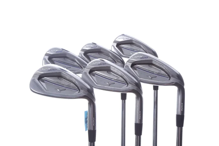 Used Mizuno JPX 900 Hot Metal Iron Set – Right-Handed – 5-PW – Regular Flex