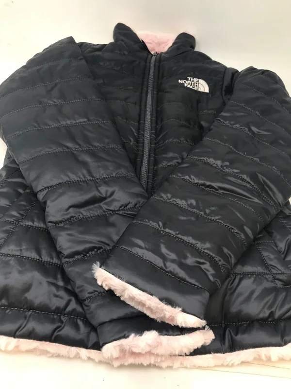 Used North Face Girls’ Reversible Mossbud Swirl Jacket Small Navy/Pink